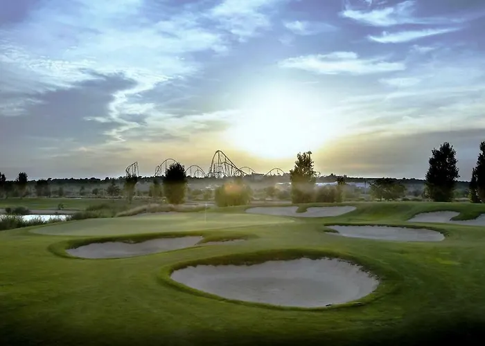 Playa y golf La Pineda