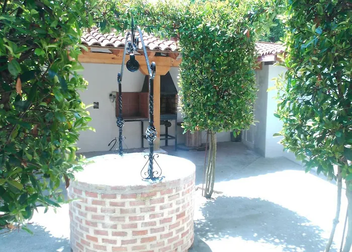 LA CASONA DE EZCARAY CON TERRAZAS Y PATIOS INDIVIDUALES