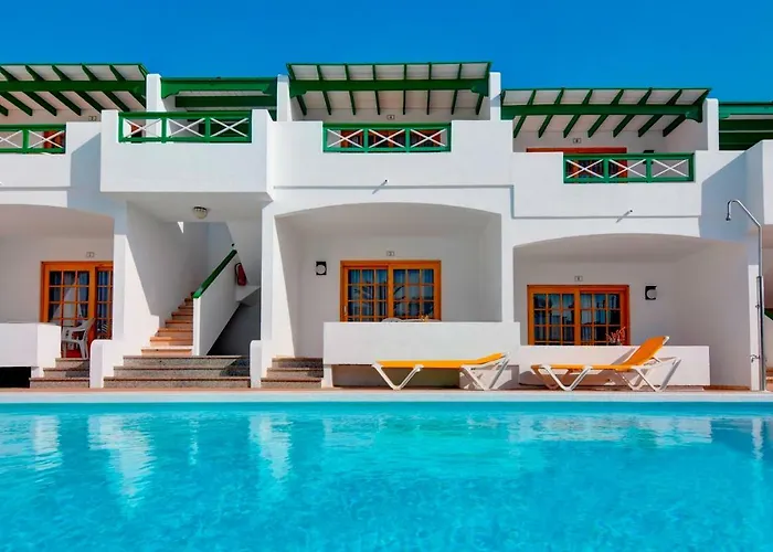 Apartamentos Isabel Puerto del Carmen , España