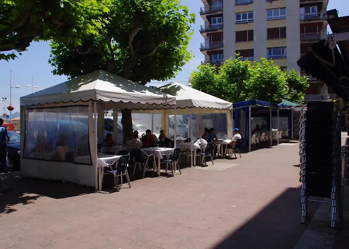 Pensión La Marina