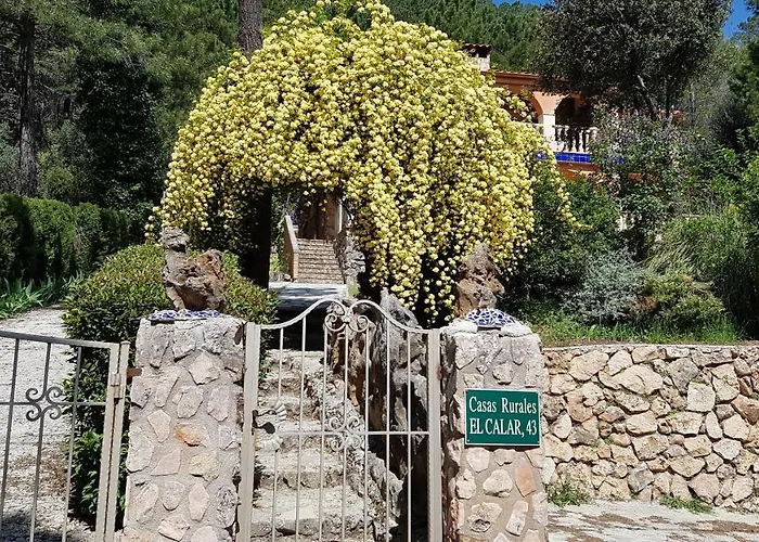 Casas el Calar del Rio Mundo