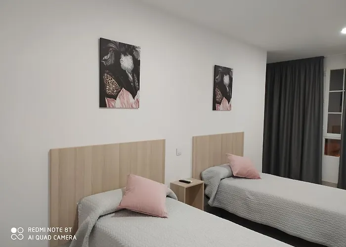 hostal la taurina Santa Olalla , España