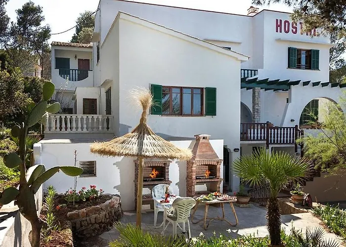 Hostal Los Pinos Cala de Sant Vicenc, España